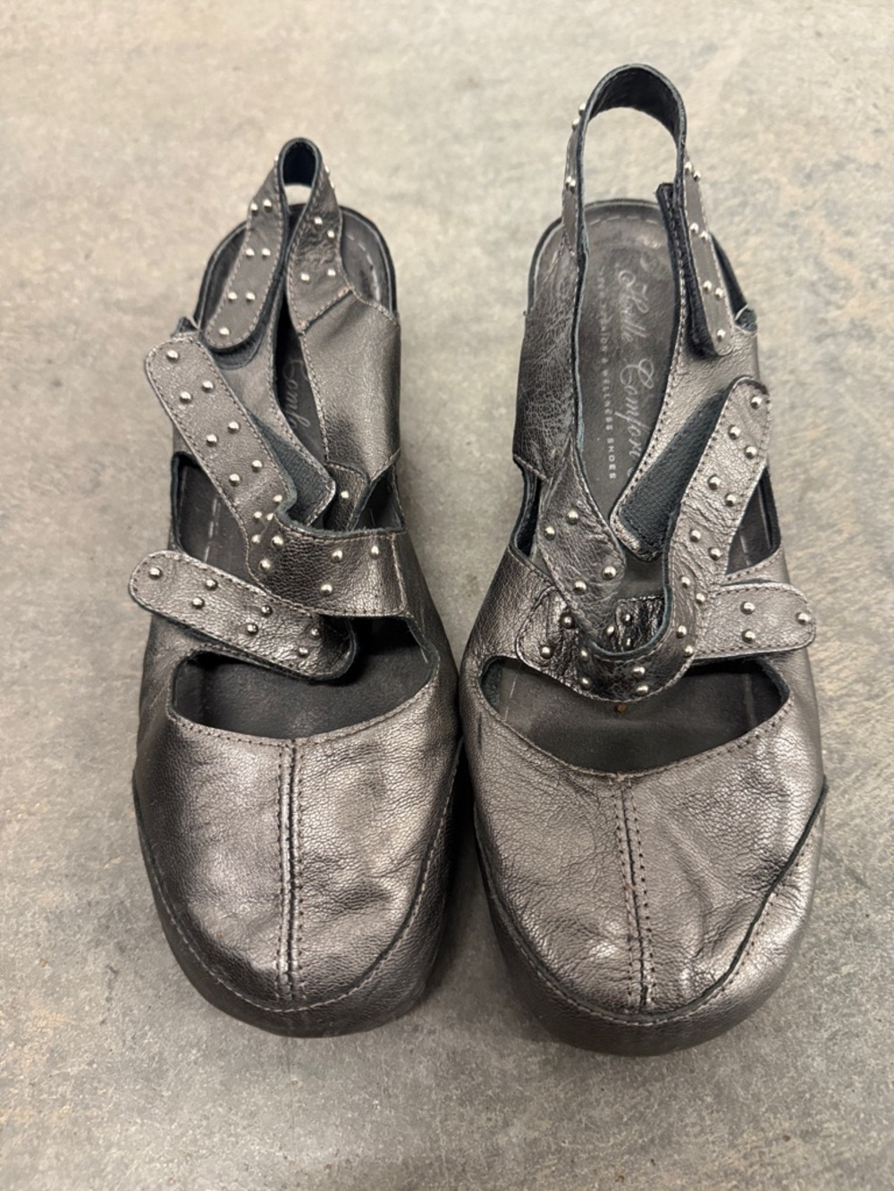 Black Studded Slingback Clogs - Comfort Design